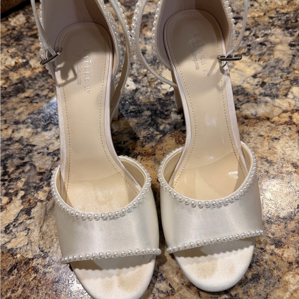Elegant Pearl-Trim Open-Toe Heels - Ivory